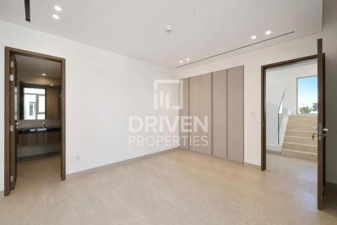 Villa in Jumeirah Park, Dubai 5 bedrooms, 547.57 sq.m. № 145235 - photo 19