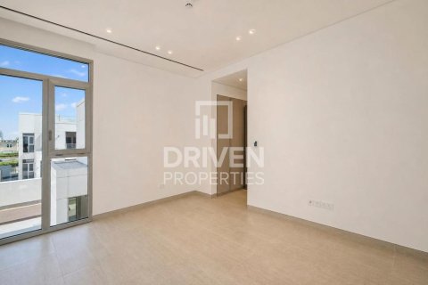 Villa in Jumeirah Park, Dubai 5 bedrooms, 547.57 sq.m. № 145235 - photo 15