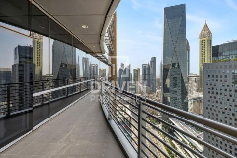 Снять в аренду квартиру в DIFC, Дубай: студию, 83.52м², № 145423 - фото 5