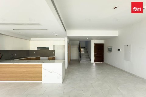 Townhouse in Dubai 3 bedrooms, 157.9 sq.m. № 145927 - photo 13