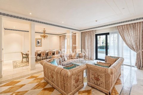 Dúplex en Palazzo Versace, Culture Village, Dubai, 3 dormitorios, 472.32 m², № 144341 - foto 7