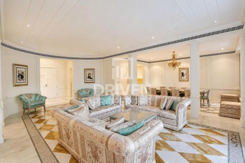 Dúplex en Palazzo Versace, Culture Village, Dubai, 3 dormitorios, 472.32 m², № 144341 - foto 3