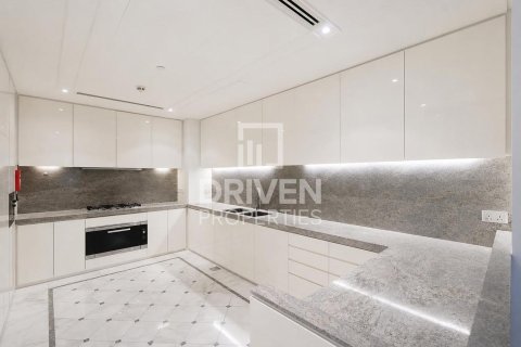 Dúplex en Palazzo Versace, Culture Village, Dubai, 3 dormitorios, 472.32 m², № 144341 - foto 19