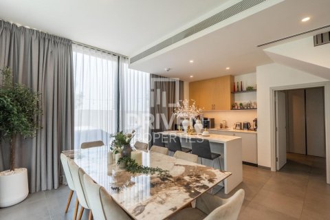 Villa à Arabian Ranches 3, Dubai, 4 chambres, 299.98 m², № 144133 - photo 6