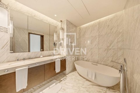 Снять в аренду квартиру в The Address Residence Fountain Views, Даунтаун Дубай (Даунтаун Бурдж Дубай), Дубай: 4 спальни, 251.21м², № 145509 - фото 14