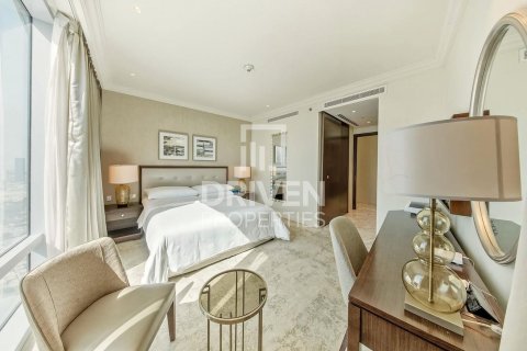 Снять в аренду квартиру в The Address Residence Fountain Views, Даунтаун Дубай (Даунтаун Бурдж Дубай), Дубай: 4 спальни, 251.21м², № 145509 - фото 10