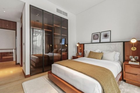 Apartment in Jumeirah, Dubai 4 bedrooms, 516.08 sq.m. № 144204 - photo 13