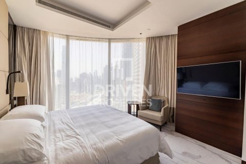 Apartment in The Address Sky View Towers, Downtown Dubai (Downtown Burj Dubai), Dubai 3 bedrooms, 187.57 sq.m. № 145116 - photo 7