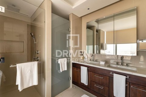 Apartment in The Address Sky View Towers, Downtown Dubai (Downtown Burj Dubai), Dubai 3 bedrooms, 187.57 sq.m. № 145116 - photo 16