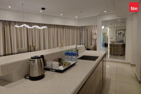 Apartment in Business Bay, Dubai 3 bedrooms, 182.8 sq.m. № 144036 - photo 2