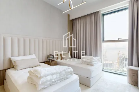Снять в аренду квартиру в 17 Icon Bay, Dubai Creek Harbour (The Lagoons), Дубай: 2 спальни, 105м², № 145912 - фото 7