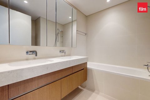 Apartment in Dubai Harbour, Dubai 2 bedrooms, 137.2 sq.m. № 144025 - photo 12