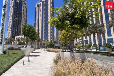 Apartment in Dubai 2 bedrooms, 204.7 sq.m. № 143846