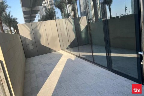 Apartment in Dubai 2 bedrooms, 204.7 sq.m. № 143846 - photo 7
