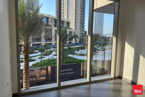 Apartment in Dubai 2 bedrooms, 204.7 sq.m. № 143846 - photo 14