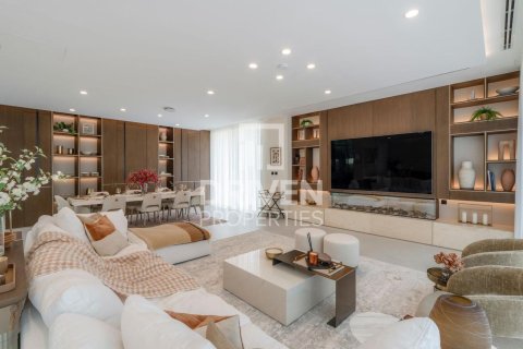 Villa en La Mer, Jumeirah, Dubai, 5 dormitorios, 704.76 m², № 144628 - foto 3