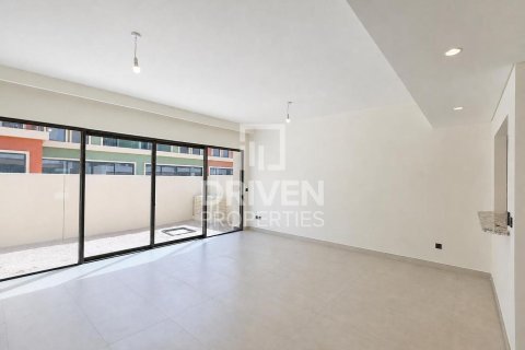 تاون هاوس في Damac Lagoons, دبي 5 غرف نوم , 183.58 م² رقم 145050 - صورة 8