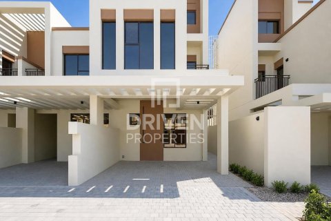 تاون هاوس في Damac Lagoons, دبي 5 غرف نوم , 183.58 م² رقم 145050 - صورة 4