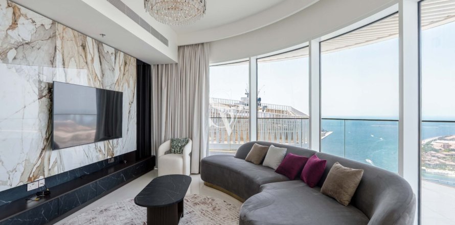 Apartment in EMAAR Beachfront, Dubai Harbour, Dubai 3 bedrooms, 211 sq.m. № 109028