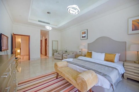 Купить таунхаус в Пальме Джумейре, Дубай: 3 спальни, 456м², № 143614 - фото 15
