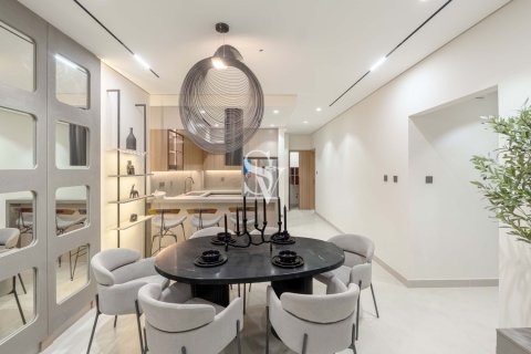 Квартира в Dubai Land, Дубай, 2 спальни, 329м², № 106842