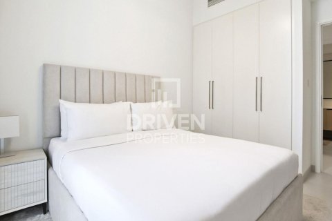 شقة في Burj Crown, وسط مدينة دبي, دبي 3 غرف نوم, 125.98 م² رقم 145054 - صورة 13