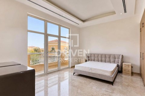 فيلا في فيلات, دبي 6 غرف نوم , 668.25 م² رقم 145189 - صورة 13