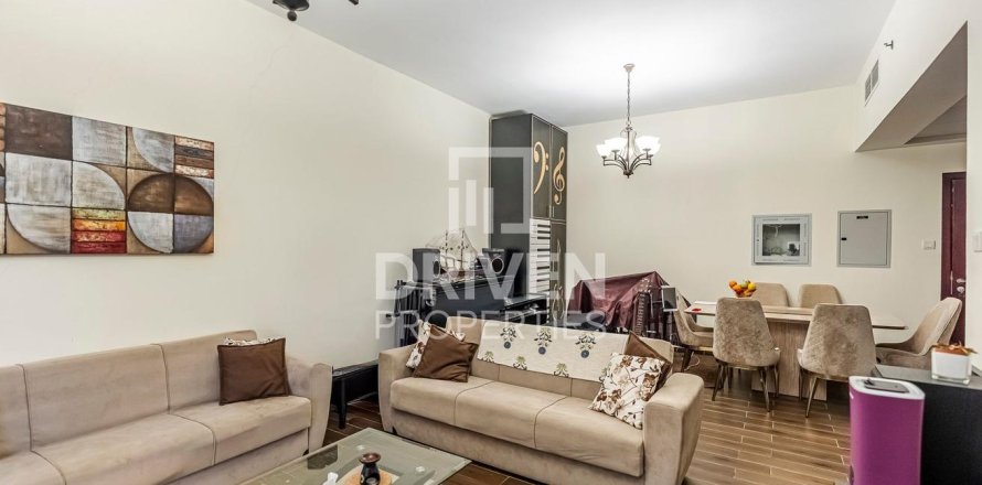 Apartamento en Al Furjan, Dubai, 2 dormitorios, 130.25 m², № 145381