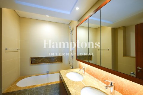 Apartment in The Hills A, The Hills, Dubai 2 bedrooms, 119.65906400 sq.m. № 145805 - photo 14