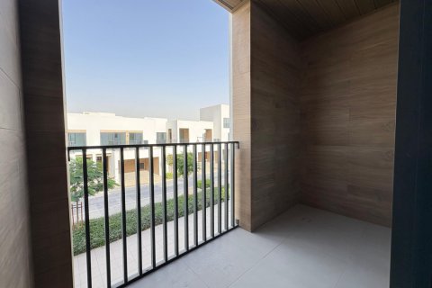 Townhouse in Dubai 4 bedrooms, 267 sq.m. № 143536 - photo 15