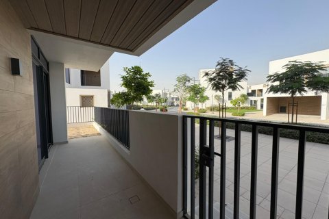 Townhouse in Dubai 4 bedrooms, 267 sq.m. № 143536 - photo 7