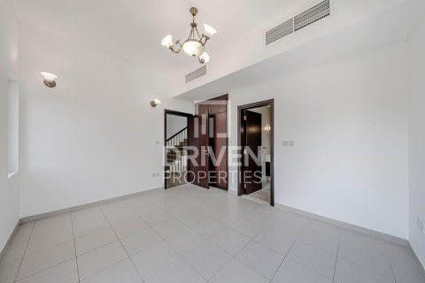 فيلا في Hacienda, فيلات, دبي 5 غرف نوم , 555.65 م² رقم 144142 - صورة 10