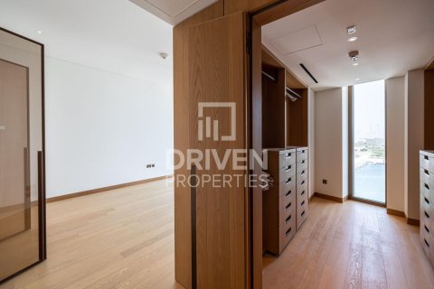 Apartment in Jumeirah Bay Island, Jumeirah, Dubai 3 bedrooms, 242.57 sq.m. № 144155 - photo 16