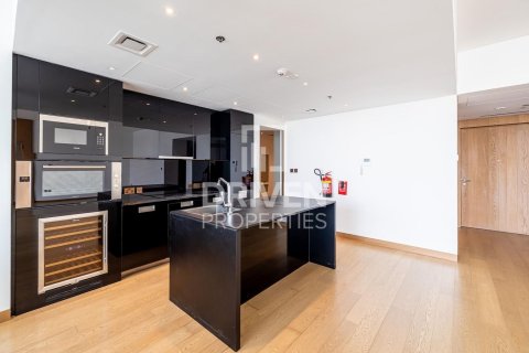 Apartment in Jumeirah Bay Island, Jumeirah, Dubai 3 bedrooms, 242.57 sq.m. № 144155 - photo 17