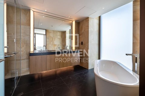 Apartment in Jumeirah Bay Island, Jumeirah, Dubai 3 bedrooms, 242.57 sq.m. № 144155 - photo 21