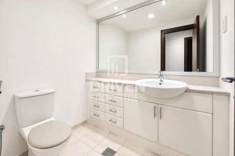 Снять в аренду квартиру в Дубай Марине, Дубай: 1 спальня, 108.98м², № 145076 - фото 15