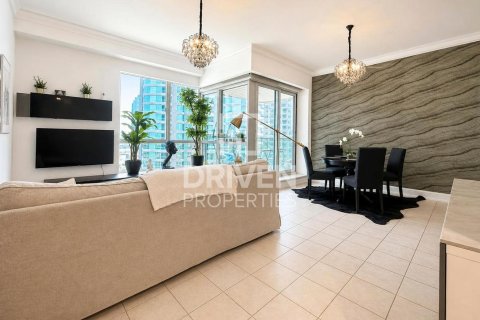 Квартира в Дубай Марине, Дубай, 1 спальня, 108.98м², № 145076
