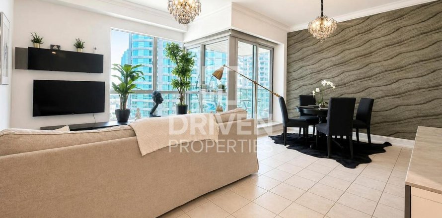 Квартира в Дубай Марине, Дубай, 1 спальня, 108.98м², № 145076