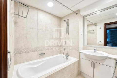 Снять в аренду квартиру в Дубай Марине, Дубай: 1 спальня, 108.98м², № 145076 - фото 16