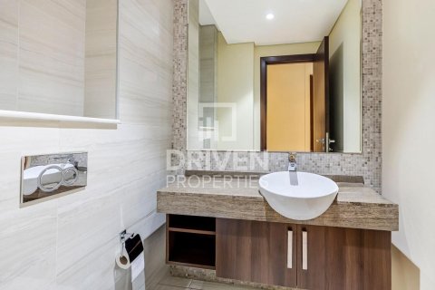 Appartement à Business Bay, Dubai, 1 chambre, 83.24 m², № 144890 - photo 9