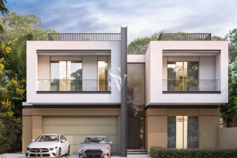 Villa in Dubai Land, Dubai 5 bedrooms, 644 sq.m. № 132907