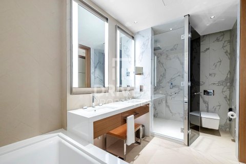 Снять в аренду квартиру в The Address Residences Dubai Opera, Даунтаун Дубай (Даунтаун Бурдж Дубай), Дубай: 3 спальни, 146.04м², № 145126 - фото 12