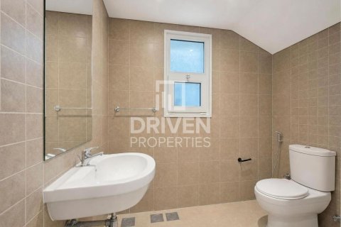 Villa à District 16, Jumeirah Village Circle, Dubai, 2 chambres, 767.01 m², № 144107 - photo 14