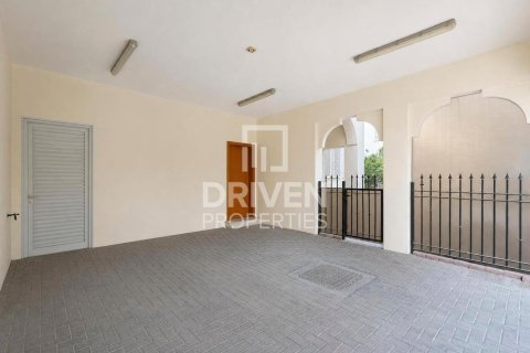 Villa à District 16, Jumeirah Village Circle, Dubai, 2 chambres, 767.01 m², № 144107 - photo 29