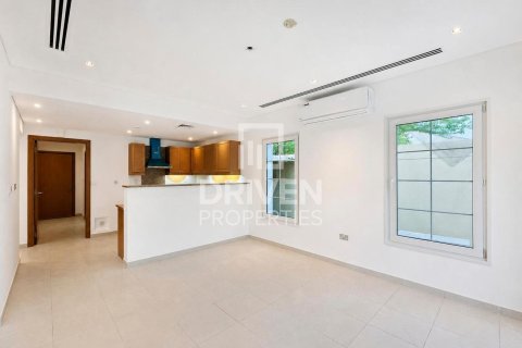 Villa à District 16, Jumeirah Village Circle, Dubai, 2 chambres, 767.01 m², № 144107 - photo 7