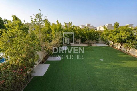 Villa à District 16, Jumeirah Village Circle, Dubai, 2 chambres, 767.01 m², № 144107 - photo 23