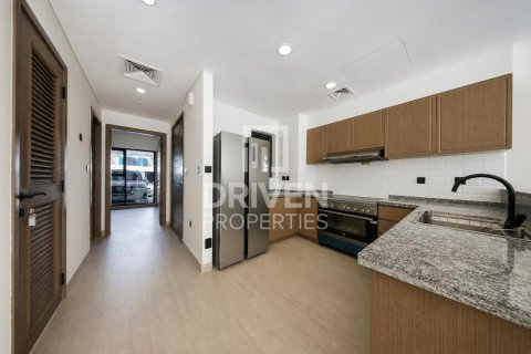 Снять в аренду таунхаус в Damac Lagoons, Дубай: 5 спален, 144м², № 145654 - фото 13