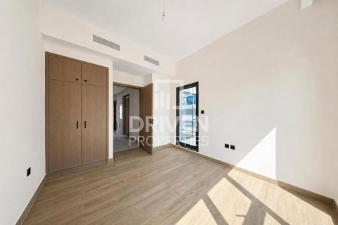 Снять в аренду таунхаус в Damac Lagoons, Дубай: 5 спален, 144м², № 145654 - фото 8