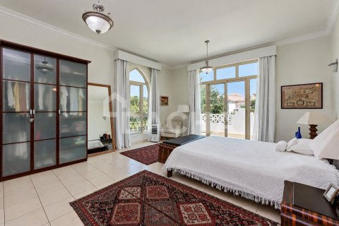 Villa en Jumeirah Islands, Dubai, 4 dormitorios, 506 m², № 143528 - foto 20