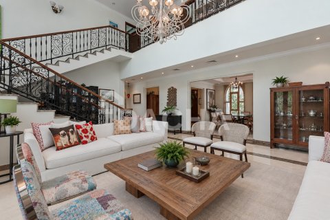 Villa en Jumeirah Islands, Dubai, 4 dormitorios, 506 m², № 143528 - foto 6